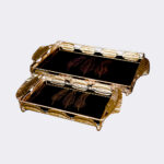 صحن تقديم ذهبي منظر خشب صغير