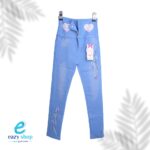 ⁦بنطلون بناتي جينز كبير ابو ترتر رسمة AW38⁩ - الصورة ⁦3⁩